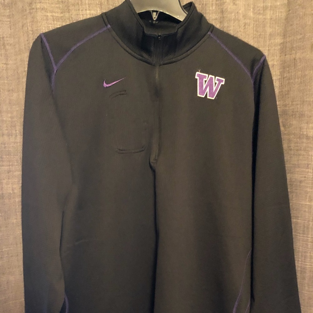 Nike dri-fit 1/4 zip pullover. Washington Huskies